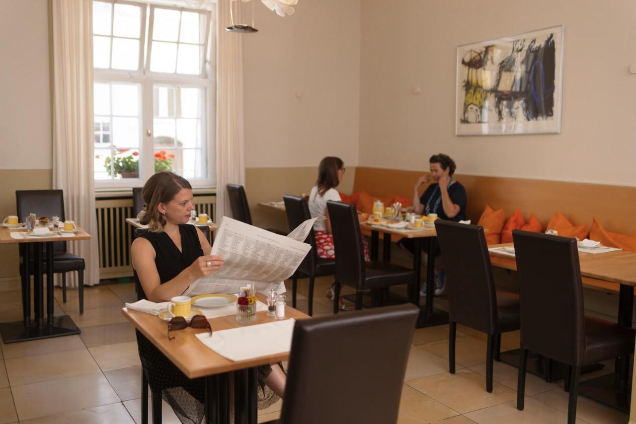 Hotel Minerva Freiburg im Breisgau Buitenkant foto