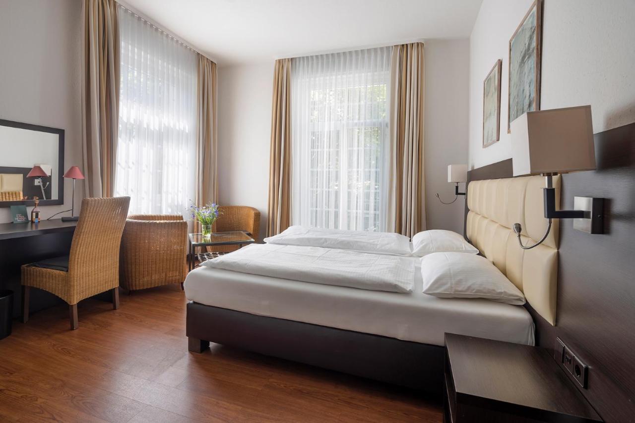 Hotel Minerva Freiburg im Breisgau Buitenkant foto